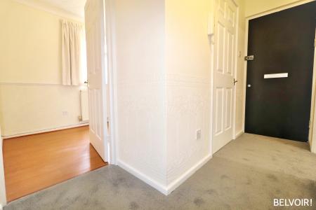 2 bedroom Flat for sale in Bryn Pinwydden, Pentwyn, Cardiff, CF23