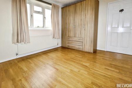 2 bedroom Flat for sale in Bryn Pinwydden, Pentwyn, Cardiff, CF23