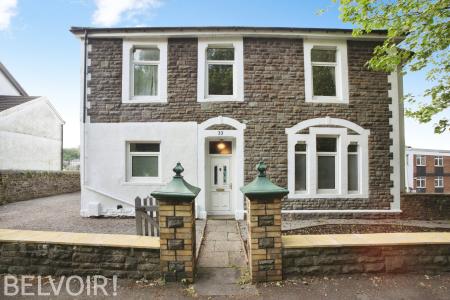 Merthyr Road, Pontypridd, CF37