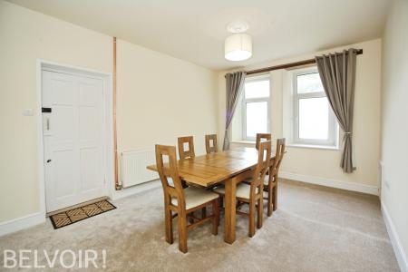 5 bedroom Detached house for sale in Merthyr Road, Pontypridd, CF37