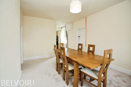 5 bedroom Detached house for sale in Merthyr Road, Pontypridd, CF37