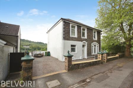 5 bedroom Detached house for sale in Merthyr Road, Pontypridd, CF37