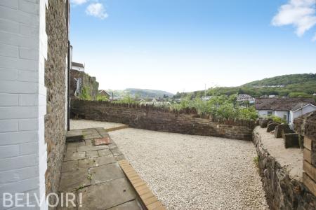 5 bedroom Detached house for sale in Merthyr Road, Pontypridd, CF37