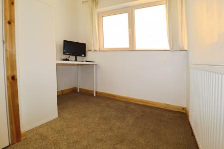 3 bedroom Terraced House to let in Hopkinstown Road, Hopkinstown, Pontypridd, CF37