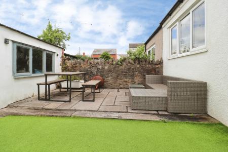 3 bedroom Terraced House to let in Newfoundland Road, Gabalfa, Cardiff, CF14