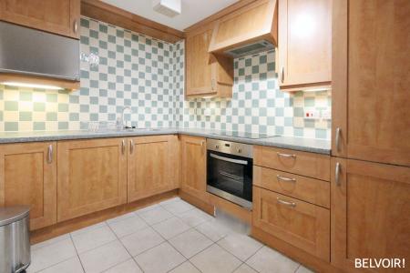 2 bedroom Apartment for sale in Mount Stuart Square, Cardiff Bay, Cardiff, CF10