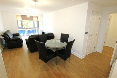 1 bedroom Flat to let in Cathays Terrace, Cathays, Cardiff, CF24