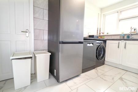 3 bedroom Flat for sale in Hollybush Estate, Whitchurch, Cardiff, CF14