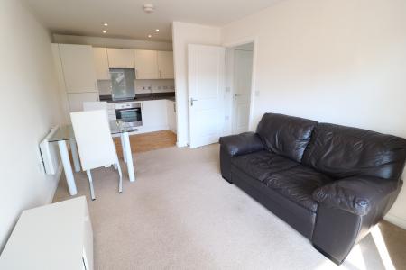 1 bedroom Flat for sale in Heol Gruffydd, Rhydyfelin, Pontypridd, CF37