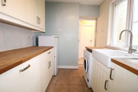 3 bedroom Terraced House to let in Compton Street, Grangetown, Cardiff, CF11