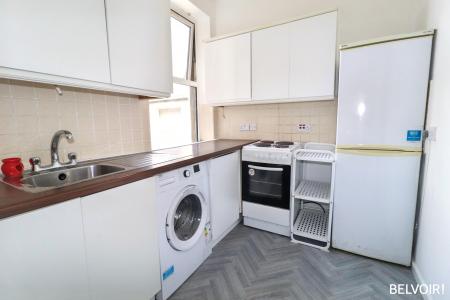 2 bedroom Flat for sale in Clive Street, Grangetown, Cardiff, CF11