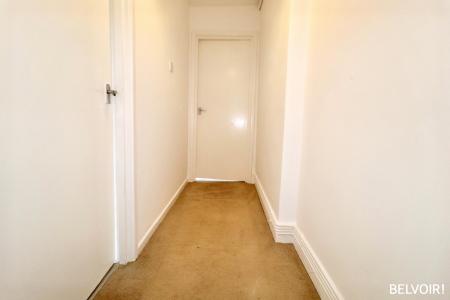 2 bedroom Flat for sale in Clive Street, Grangetown, Cardiff, CF11
