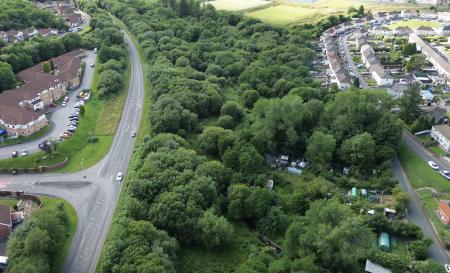 North side of A4093, Tonyrefail, CF39