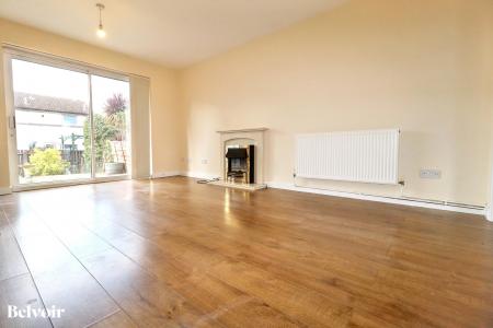 1 bedroom Terraced House for sale in Heathmead, Heath, Cardiff, CF14