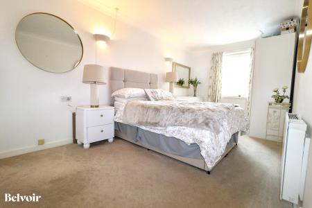 1 bedroom Retirement property for sale in Heol Hir, Llanishen, Cardiff, CF14