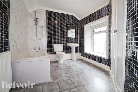 3 bedroom Terraced House to let in Llwynmadoc Street, Graigwen, Pontypridd, CF37