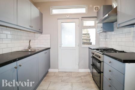 3 bedroom Terraced House to let in Bedw Road, Pontypridd, CF37