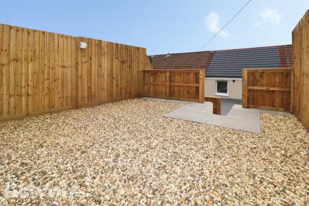 3 bedroom Terraced House to let in Bedw Road, Pontypridd, CF37