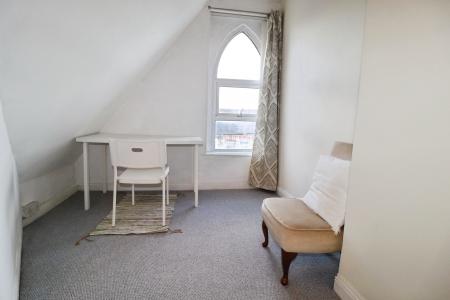 3 bedroom Terraced House to let in Dalton Street, Cathays, Cardiff, CF24