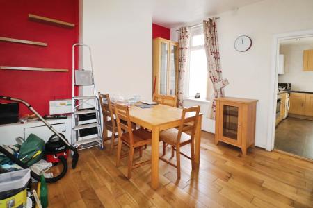 3 bedroom Terraced House to let in Dalton Street, Cathays, Cardiff, CF24