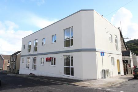Jenkins Street, Hopkinstown, Pontypridd, CF37