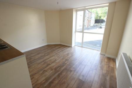 2 bedroom Flat to let in Jenkins Street, Hopkinstown, Pontypridd, CF37