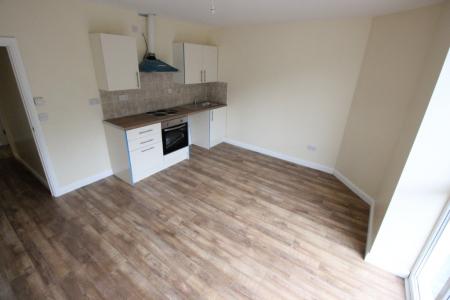 2 bedroom Flat to let in Jenkins Street, Hopkinstown, Pontypridd, CF37