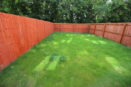 4 bedroom Semi-detached house to let in Wyncliffe Gardens, Pentwyn, Cardiff, CF23