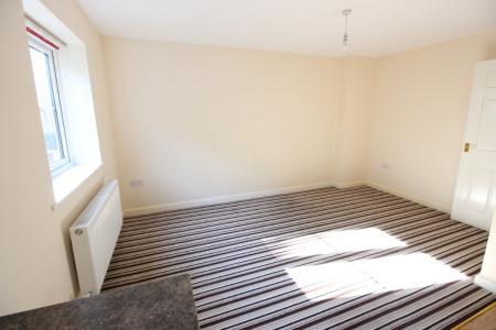 4 bedroom Semi-detached house to let in Wyncliffe Gardens, Pentwyn, Cardiff, CF23