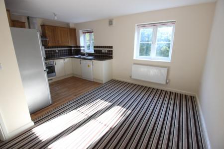 4 bedroom Semi-detached house to let in Wyncliffe Gardens, Pentwyn, Cardiff, CF23