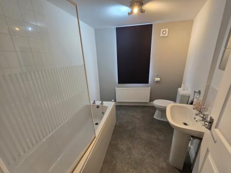 1 bedroom Flat to let in Church Street, Moor Row, CA24