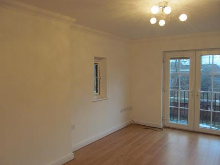 4 bedroom Town house to let in Mcilmoyle Way, Denton Holme, Carlisle, CA2