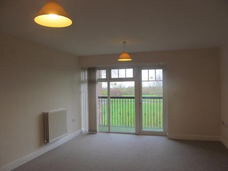 2 bedroom Flat to let in Willow Place, Parkland Village, Carlisle, CA1