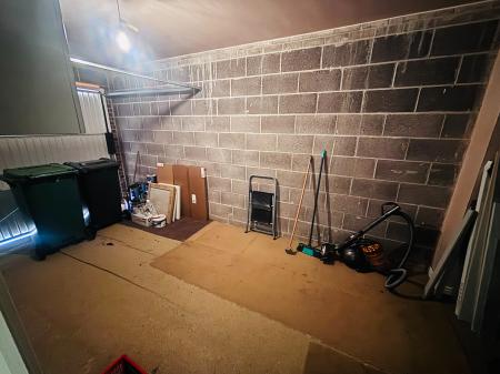 3 bedroom Flat to let in Tramside Way, Carlisle, CA1