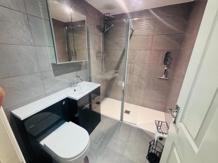 3 bedroom Flat to let in Tramside Way, Carlisle, CA1