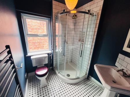 4 bedroom Terraced House to let in Aglionby Street, Carlisle, CA1