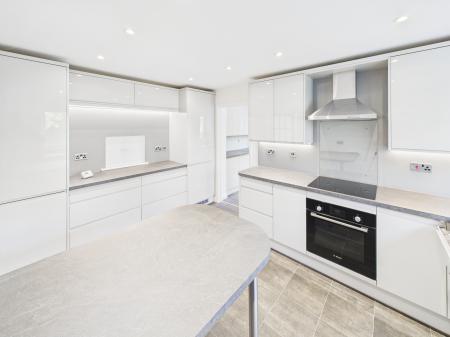 4 bedroom Detached house to let in Heathgate, Wickham Bishops, Maldon, Essex, CM8