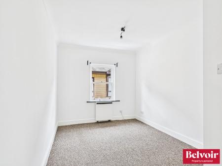 1 bedroom Flat for sale in Cathedral Walk, City Centre, Chelmsford, Essex, CM1
