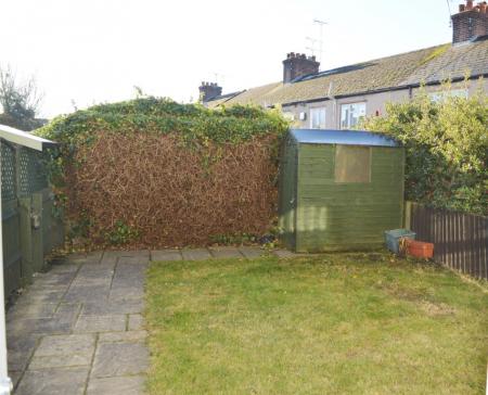2 bedroom Mews house to let in Arbour Lane, Springfield, Chelmsford, Essex, CM1