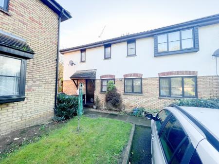 1 bedroom Semi-detached house to let in Hurrell Down, Boreham, Chelmsford, Essex, CM3