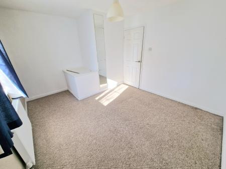 1 bedroom Semi-detached house to let in Hurrell Down, Boreham, Chelmsford, Essex, CM3