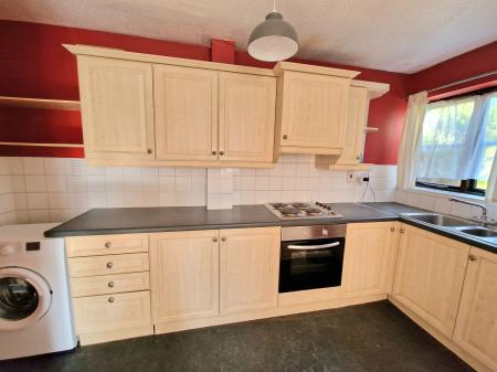 1 bedroom Semi-detached house to let in Hurrell Down, Boreham, Chelmsford, Essex, CM3