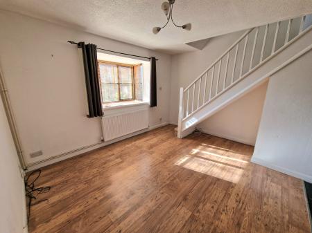 1 bedroom Semi-detached house to let in Hurrell Down, Boreham, Chelmsford, Essex, CM3