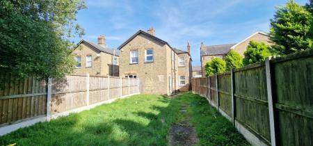 3 bedroom Terraced House for sale in Baddow Road, Chelmsford, Essex, CM2