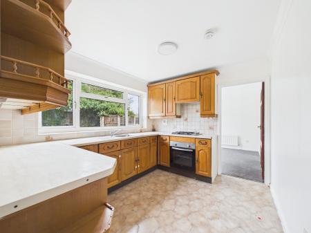 4 bedroom Detached house for sale in Springfield Road, Springfield, Chelmsford, Essex, CM2