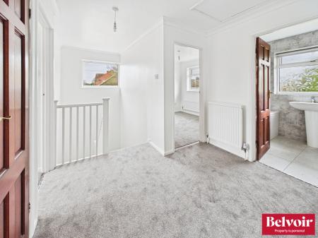 4 bedroom Detached house for sale in Springfield Road, Springfield, Chelmsford, Essex, CM2