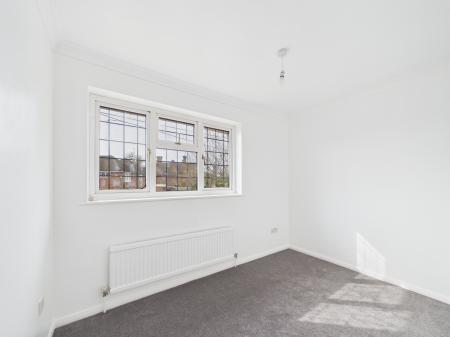 4 bedroom Detached house for sale in Springfield Road, Springfield, Chelmsford, Essex, CM2