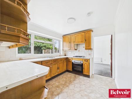 4 bedroom Detached house for sale in Springfield Road, Springfield, Chelmsford, Essex, CM2