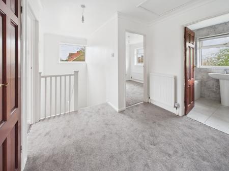 4 bedroom Detached house for sale in Springfield Road, Springfield, Chelmsford, Essex, CM2