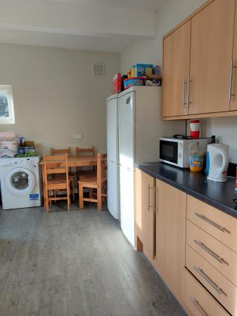 1 bedroom House share to let in Baddow Road, Great Baddow, Chelmsford, Essex, CM2